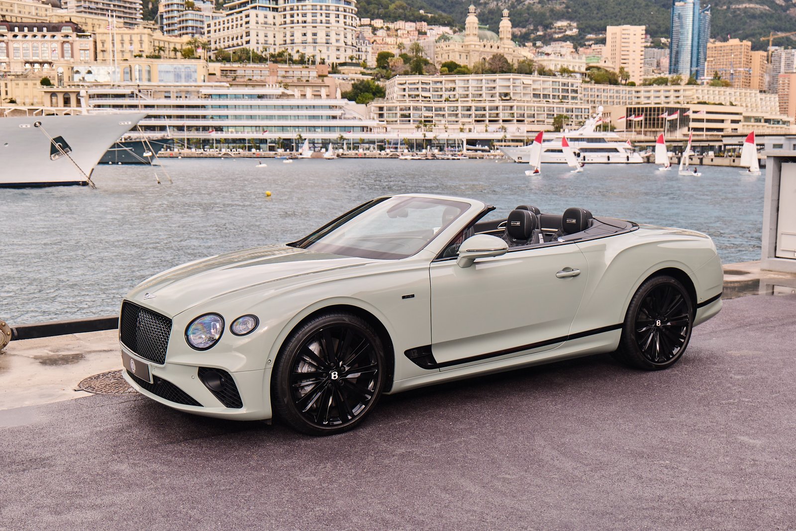 Bentley Continental GTC Speed Edition 12